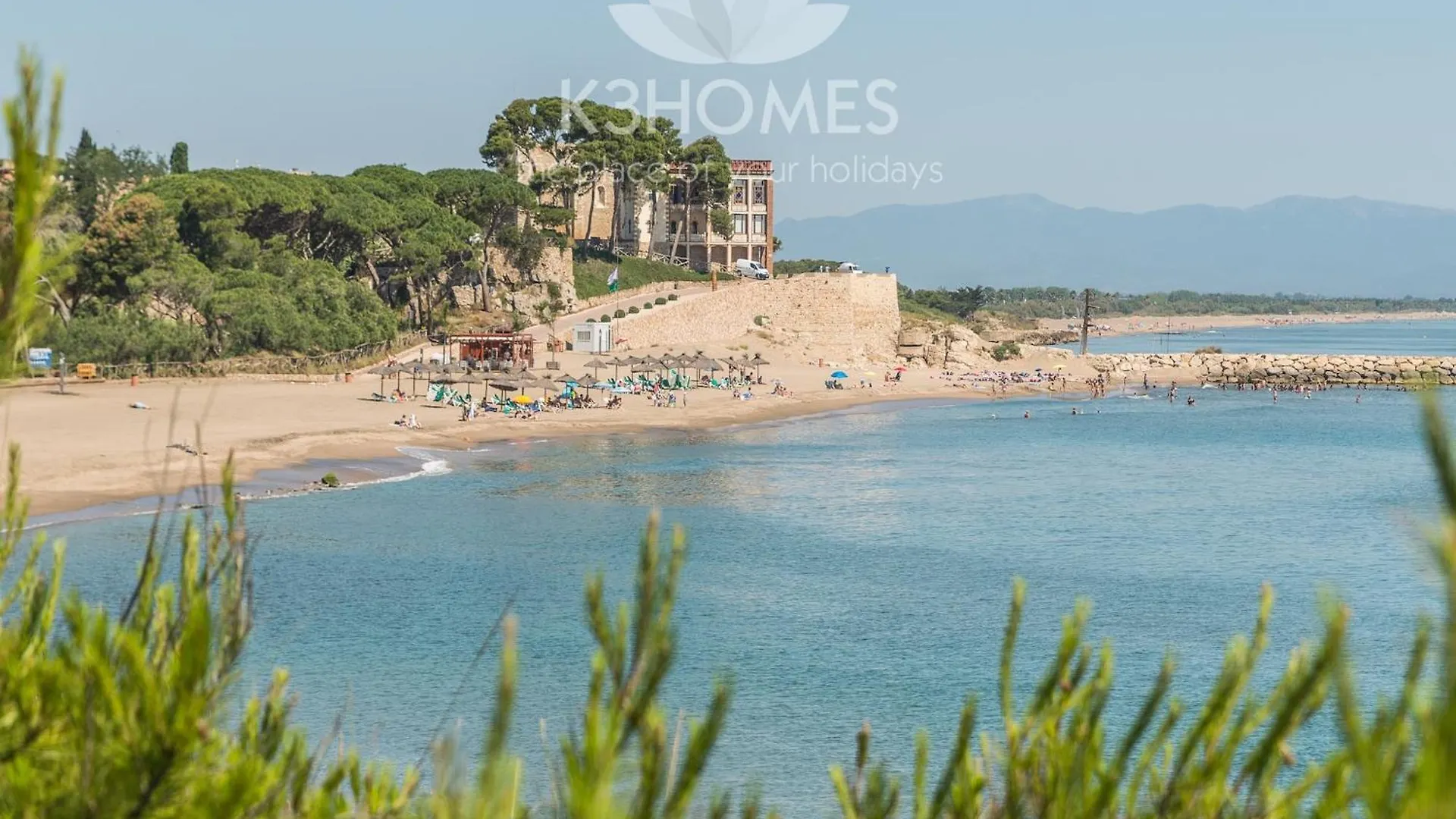 Apartment With Views In Costa Brava L' Escala